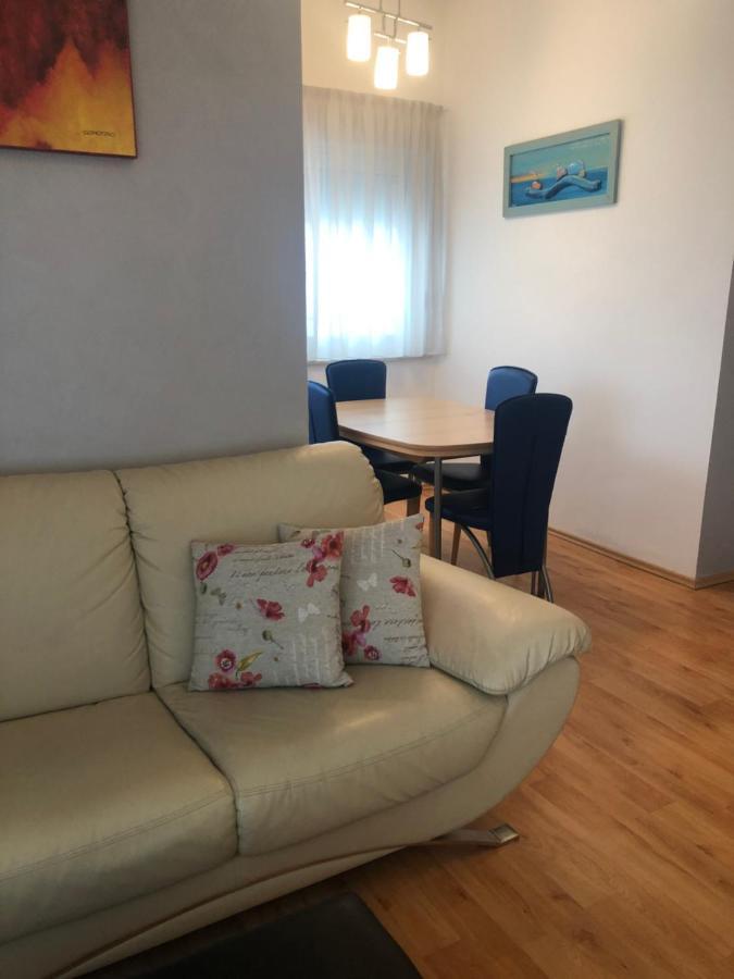 Apartman Cule Palit Eksteriør billede